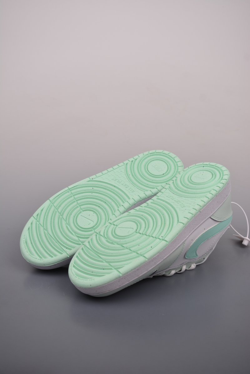 Nike Court Borough Low view