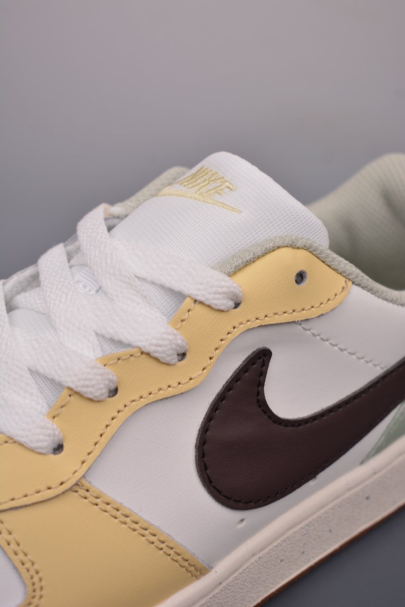 Nike Court Borough Low view
