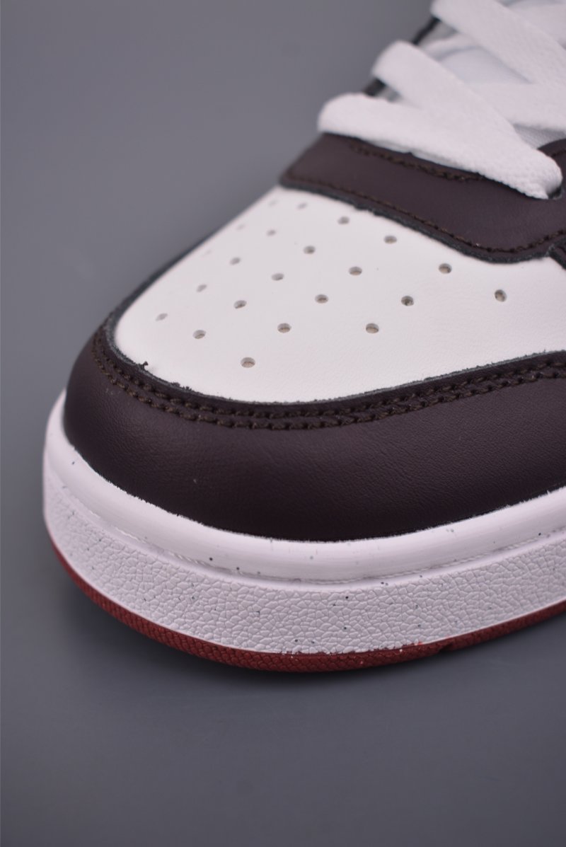 Nike Court Borough Low view