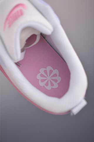 Nike Court Borough Low view 9