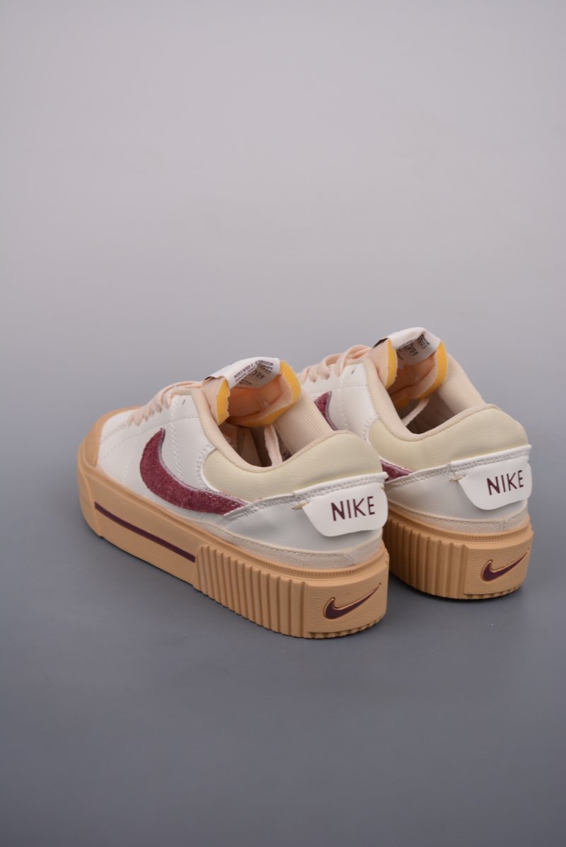 Nike Court Legacy view