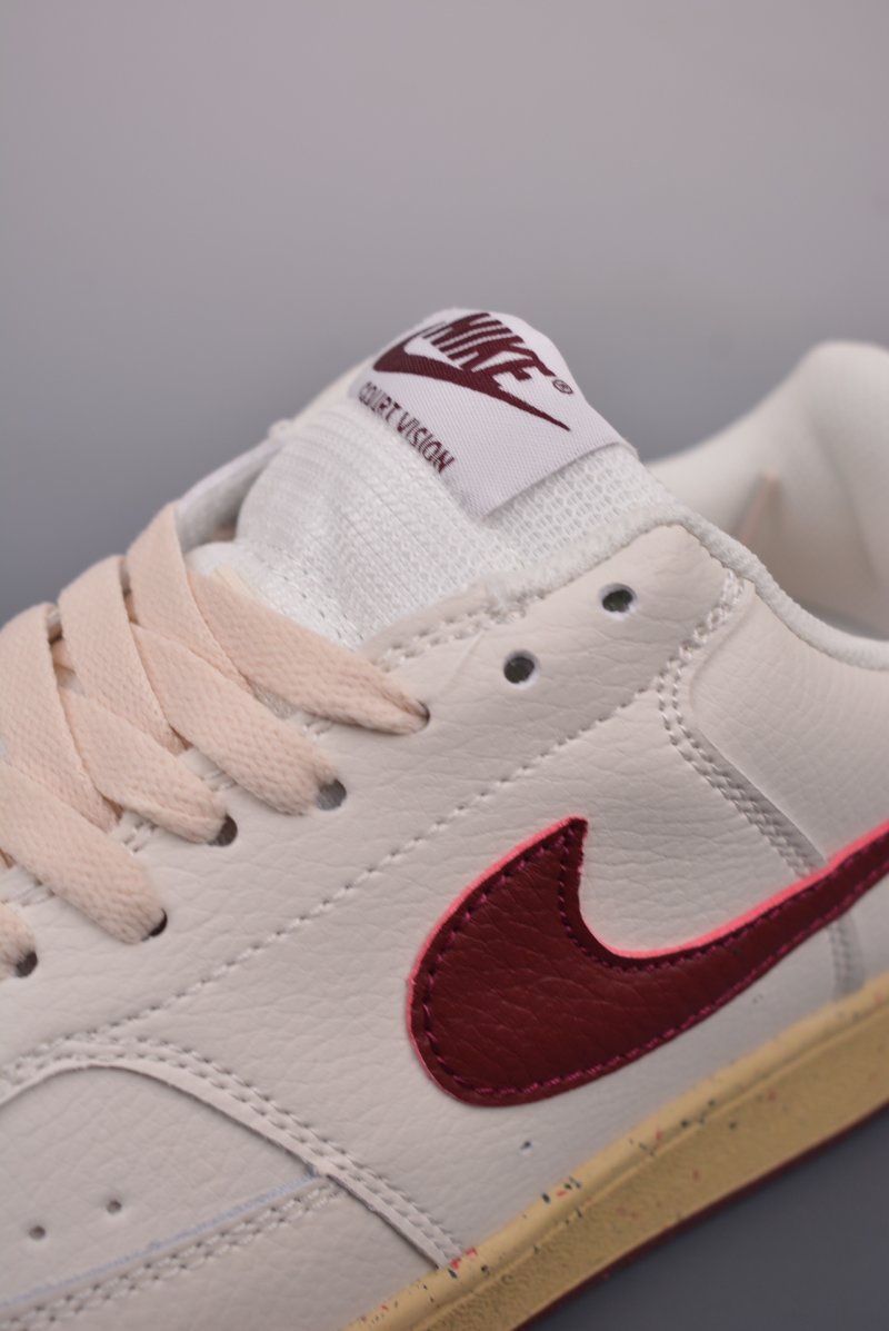 Nike Court Vision Low view