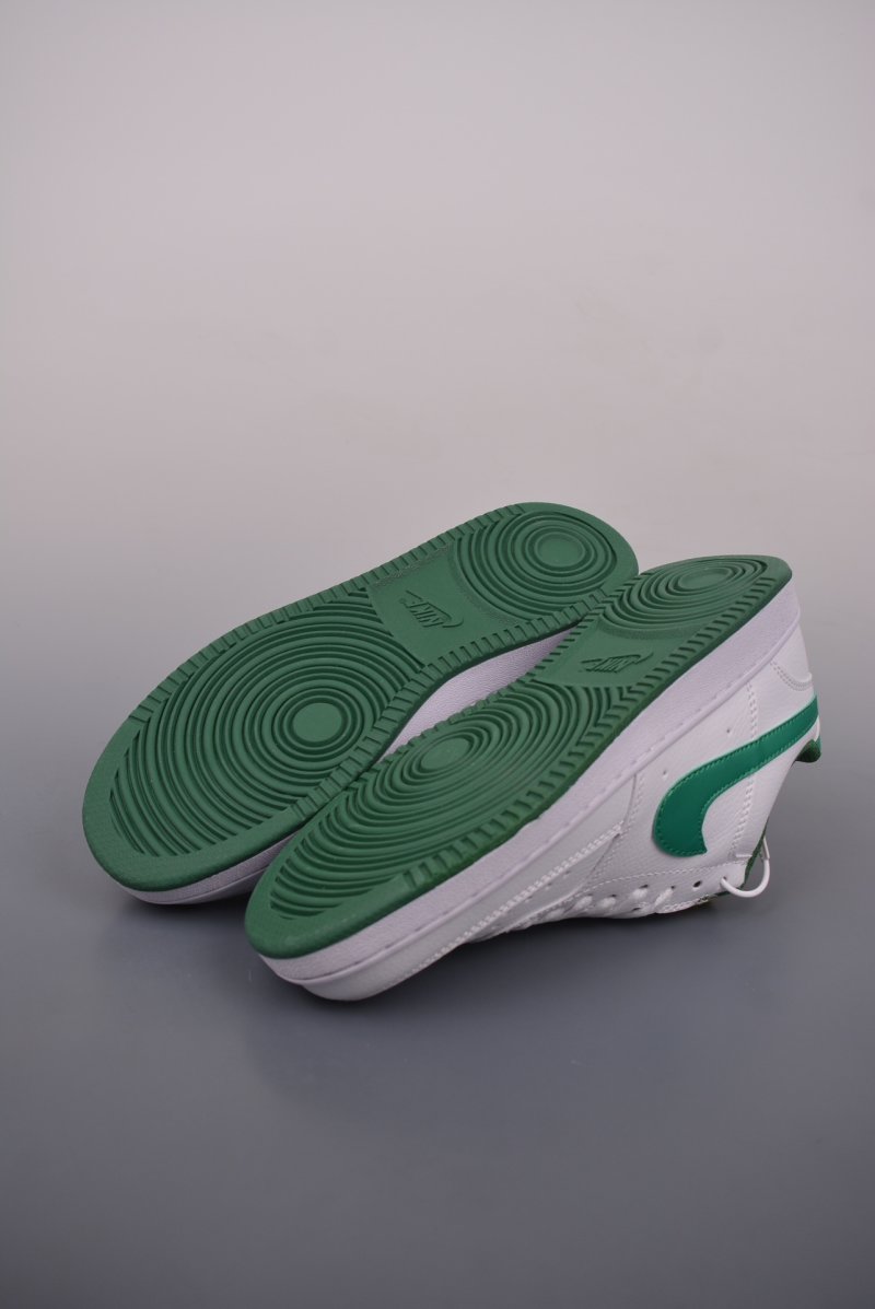 Nike Court Vision Low view