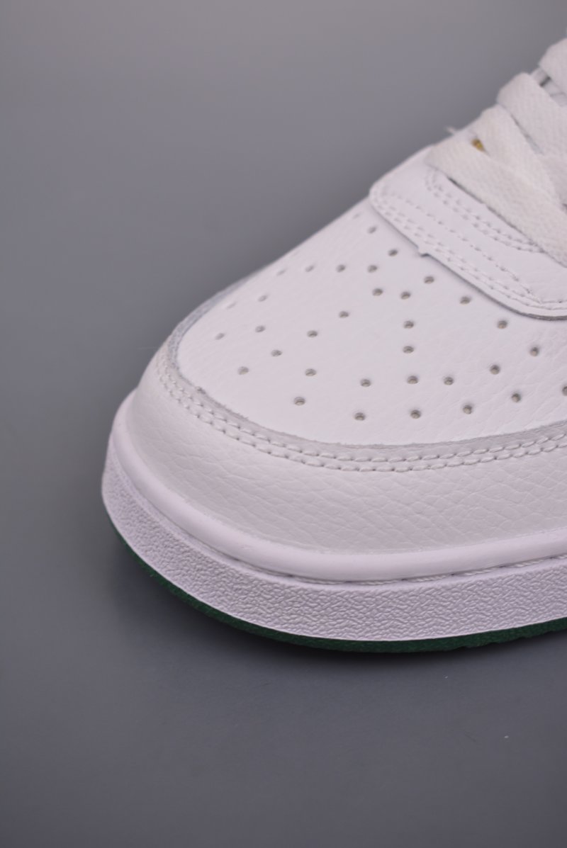 Nike Court Vision Low view