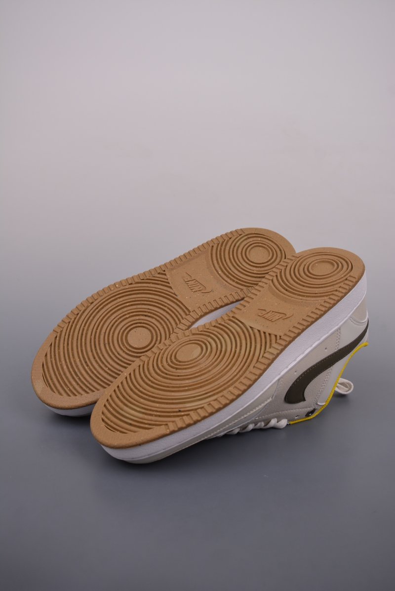 Nike Court Vision Low view