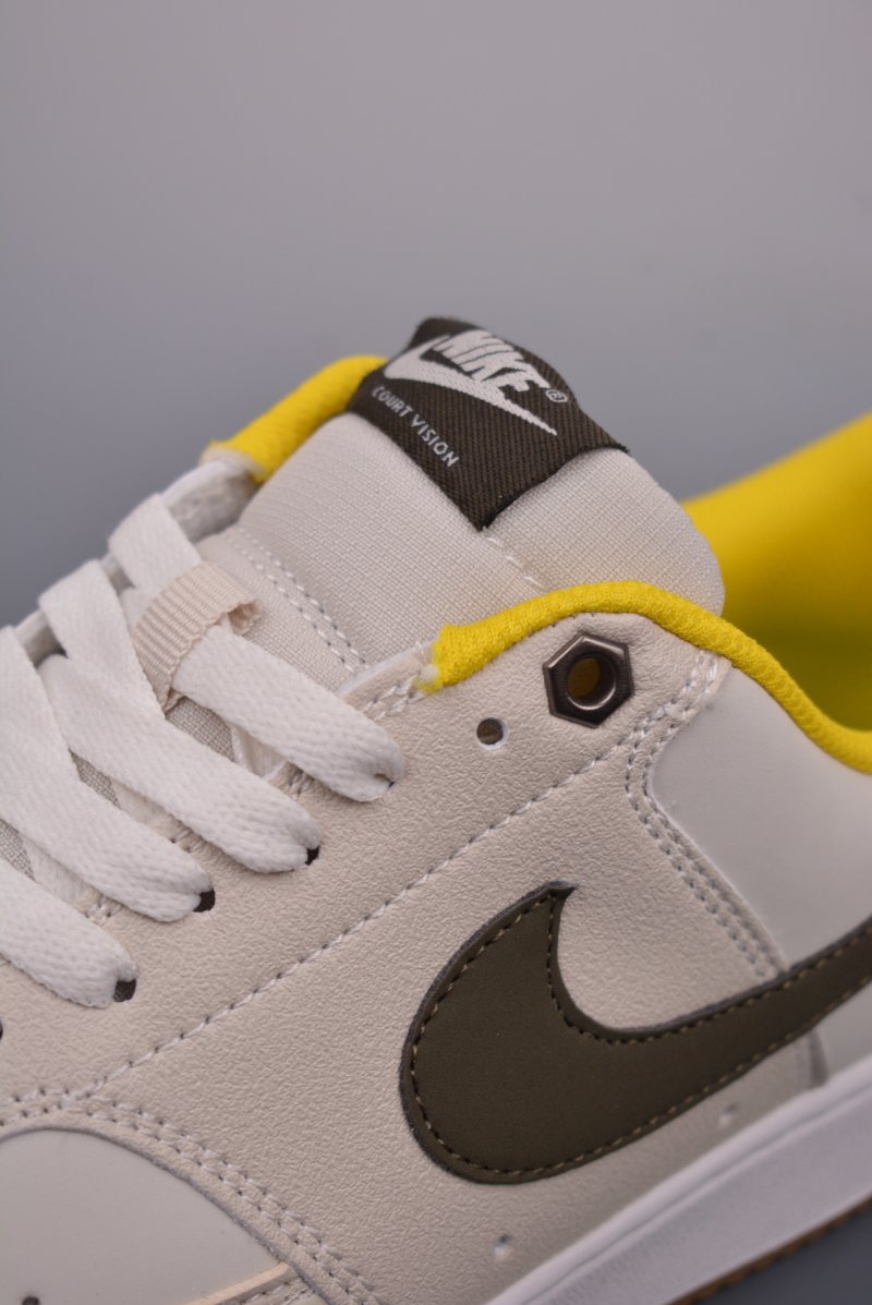 Nike Court Vision Low view