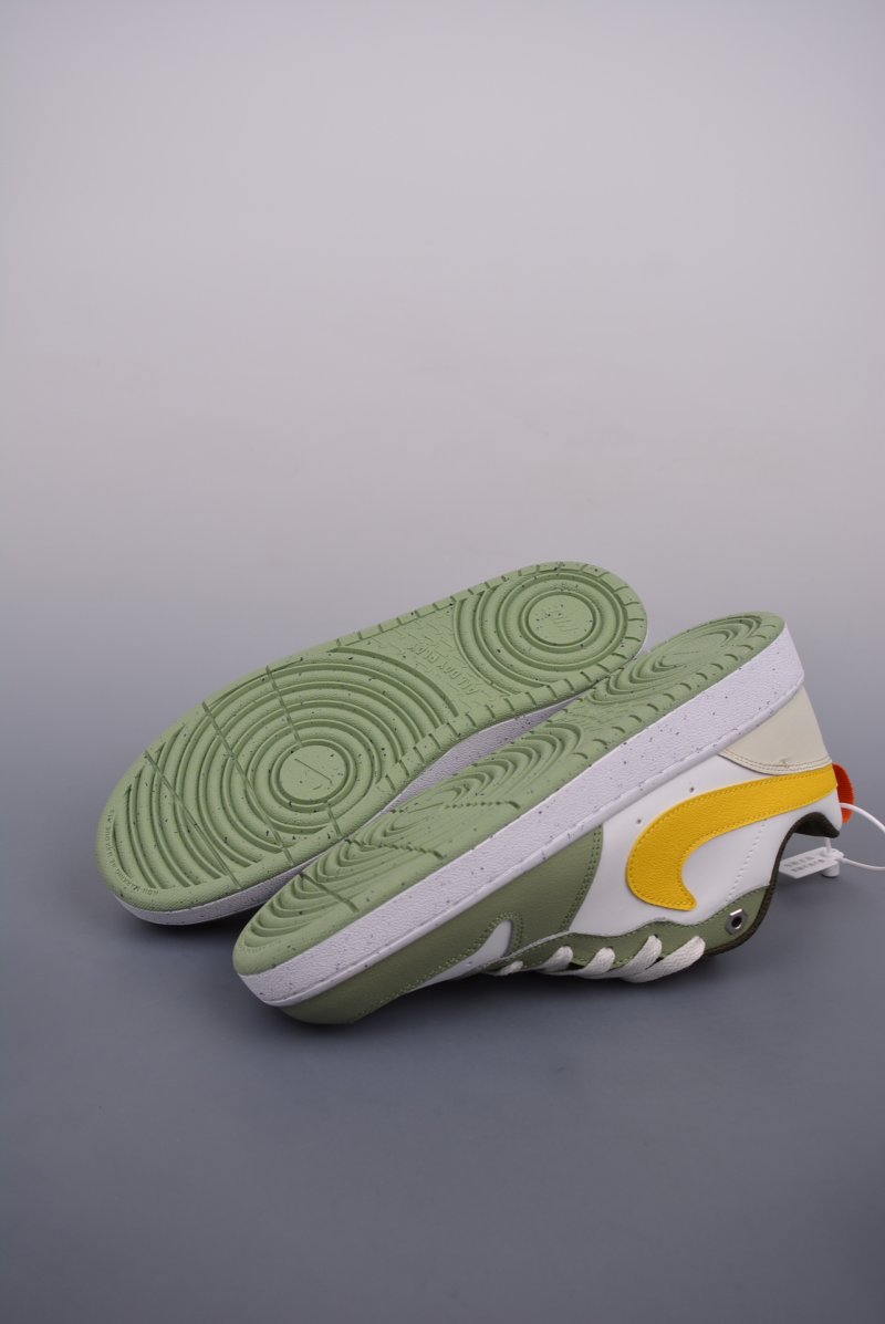 Nike Court Vision Low view