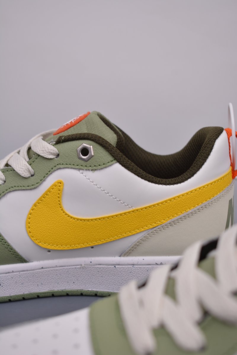 Nike Court Vision Low view