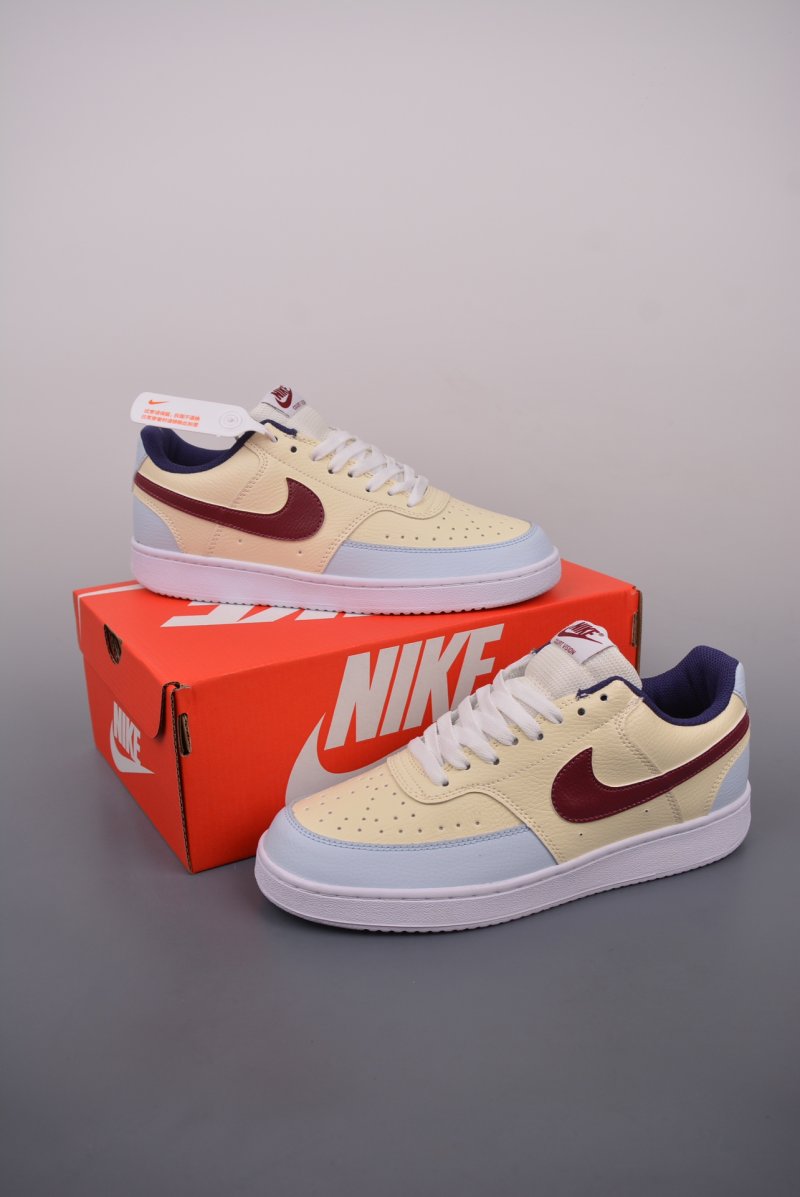 Nike Court Vision Low view