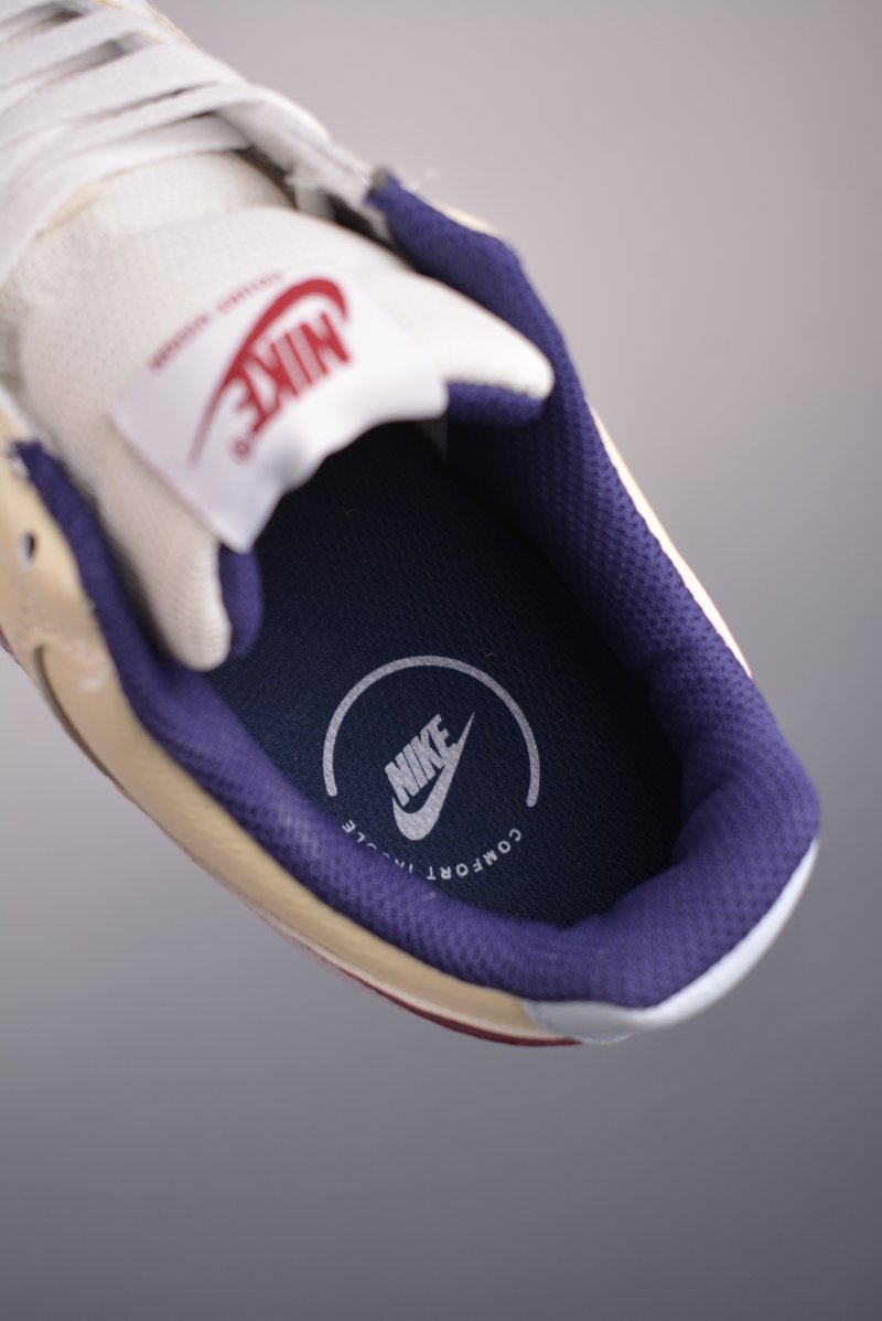 Nike Court Vision Low view