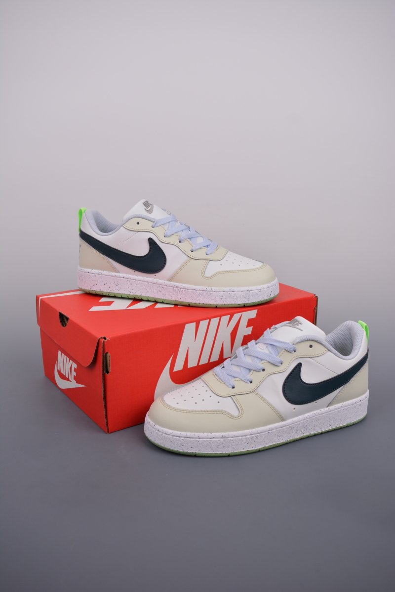 Nike Court Vision Low view