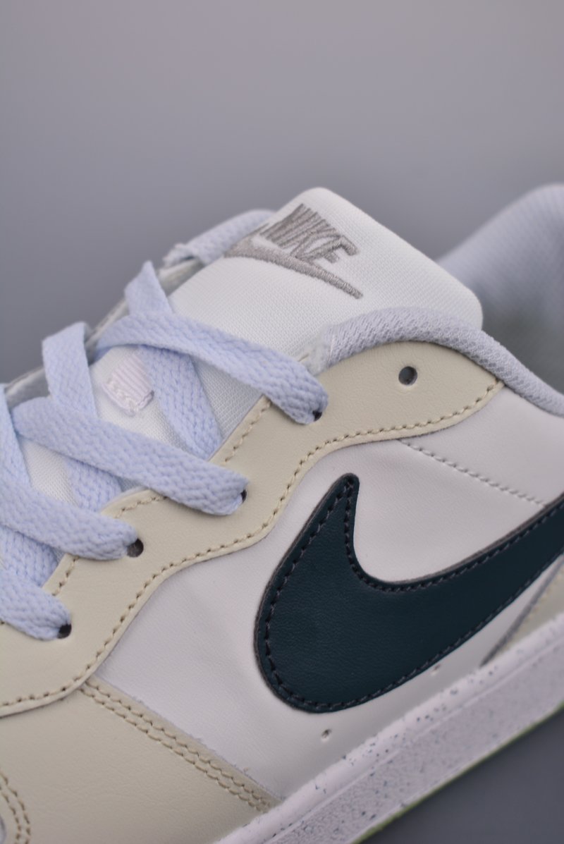 Nike Court Vision Low view