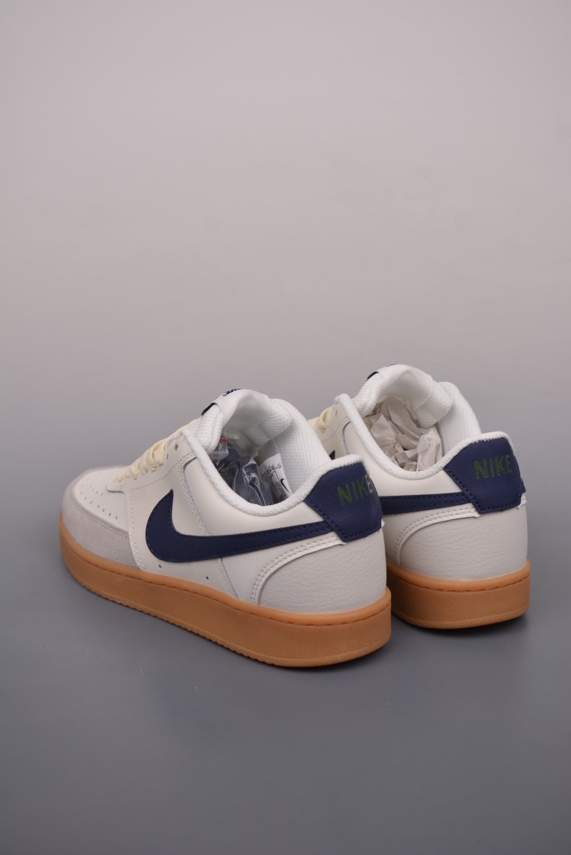Nike Court Vision Low view