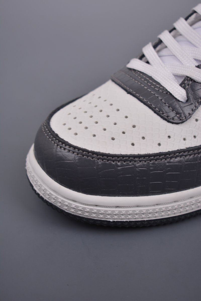 Nike Terminator Low 'White / Brown / Black' view