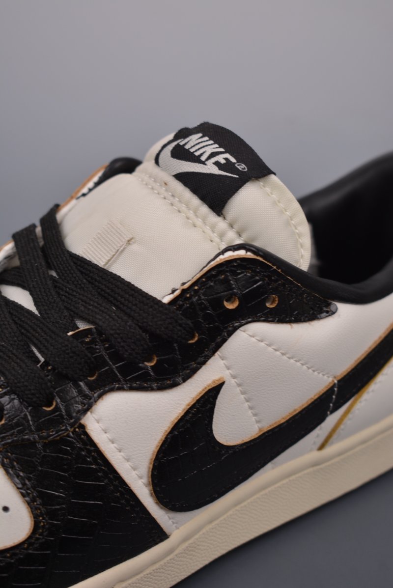 Nike Terminator Low 'White / Brown / Black' view