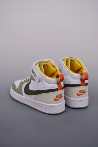 Nike Court Borough Mid view 2