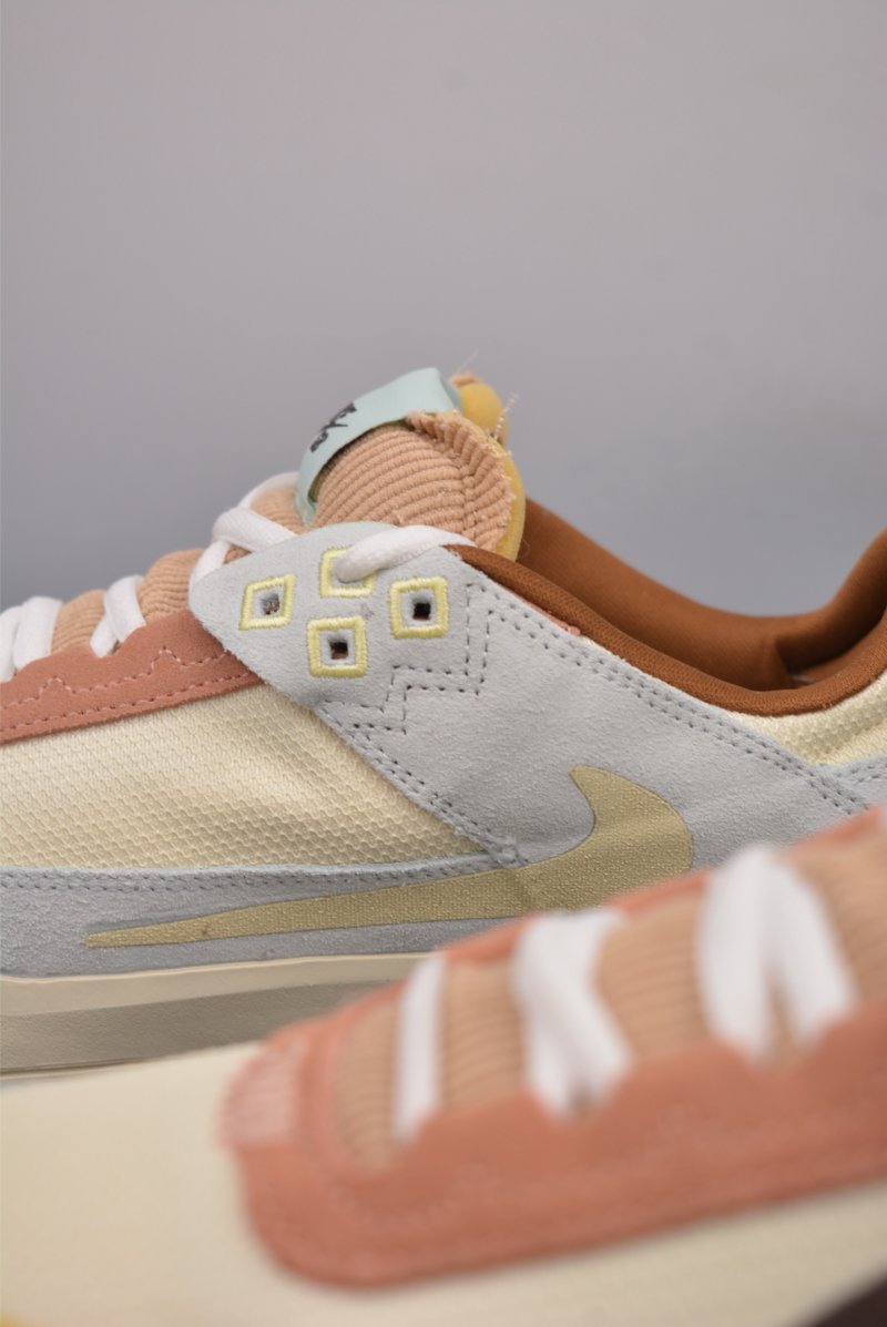 Nike SB Day One view