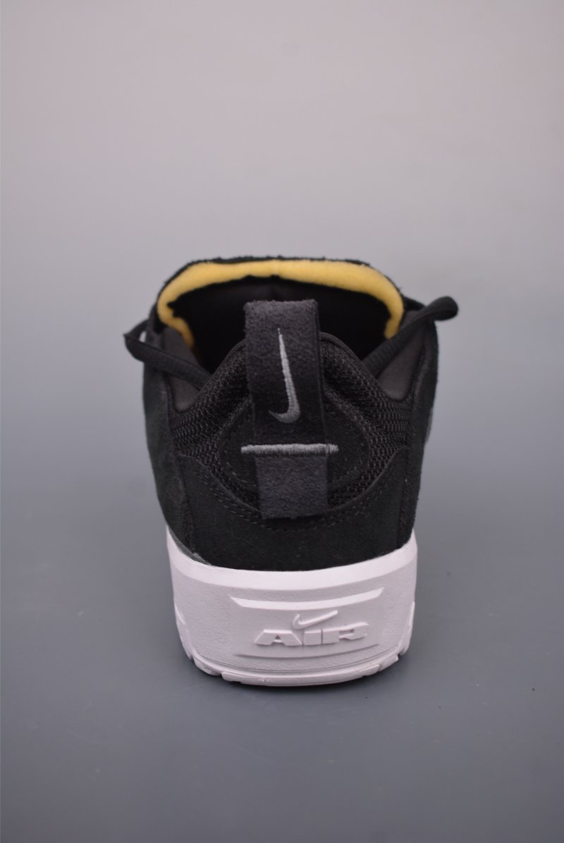Nike SB Day One view