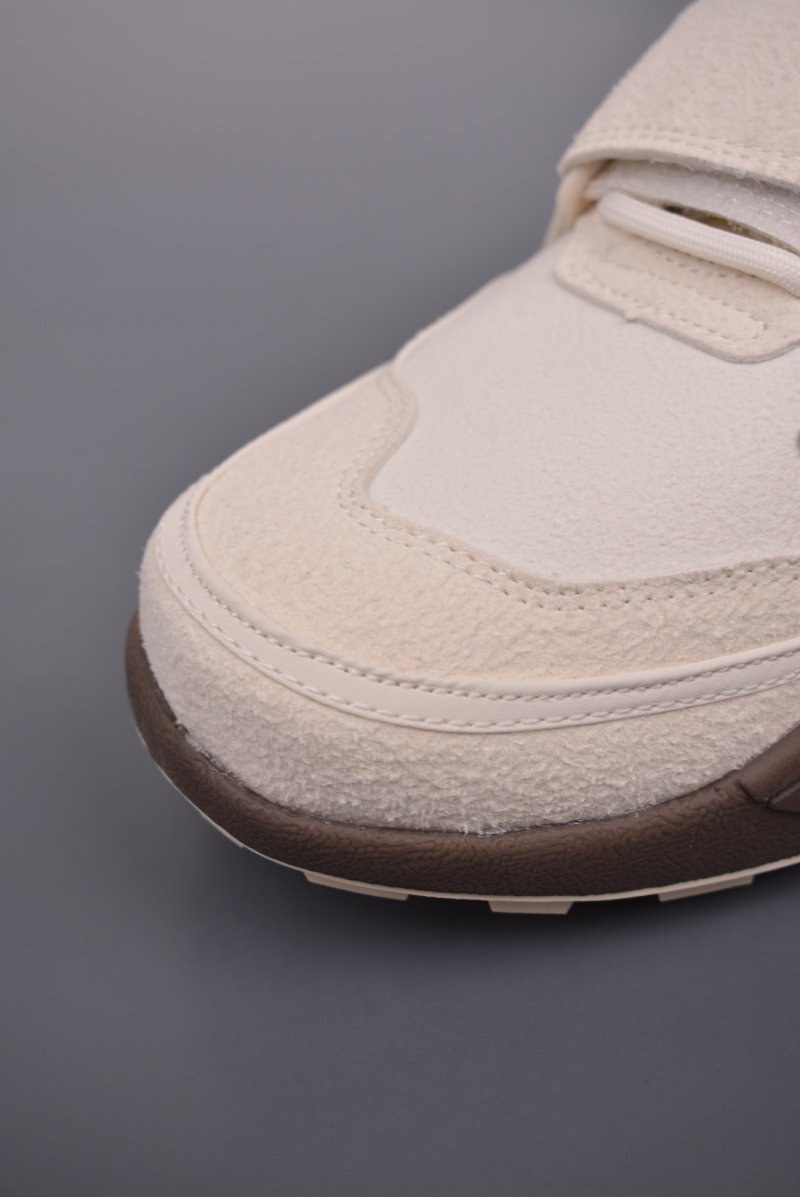Nike Shark-A-Don 'Travis Scott Sail' view