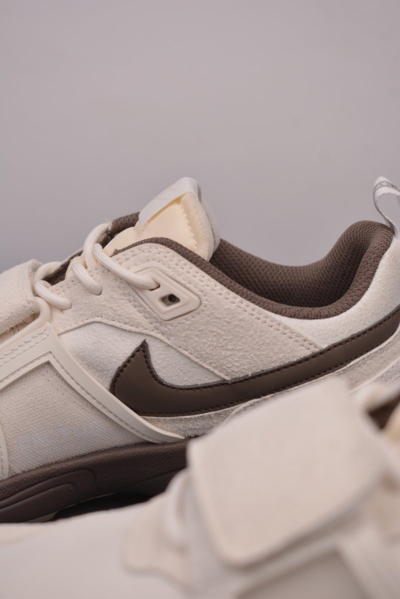 Nike Shark-A-Don 'Travis Scott Sail' view