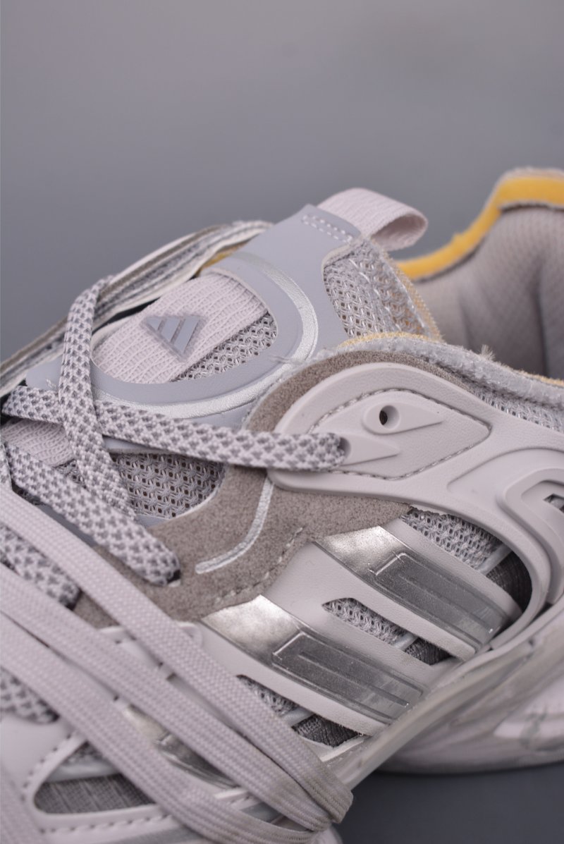 Adidas Vento XLG Deluxe view