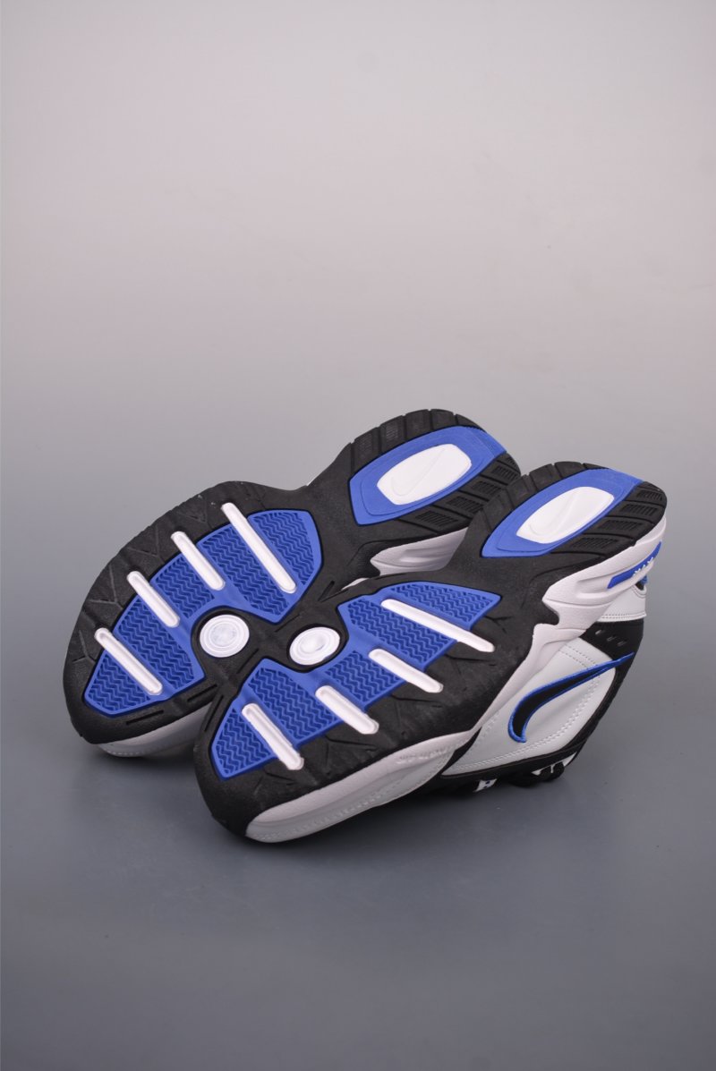 Nike Air Monarch IV M2K Tekno view