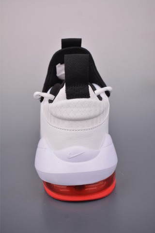 Nike Air Max Alpha Savage 2 view 4