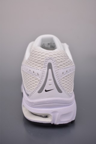 Nike Air Max Moto 2K view 4