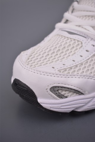 Nike Air Max Moto 2K view 6