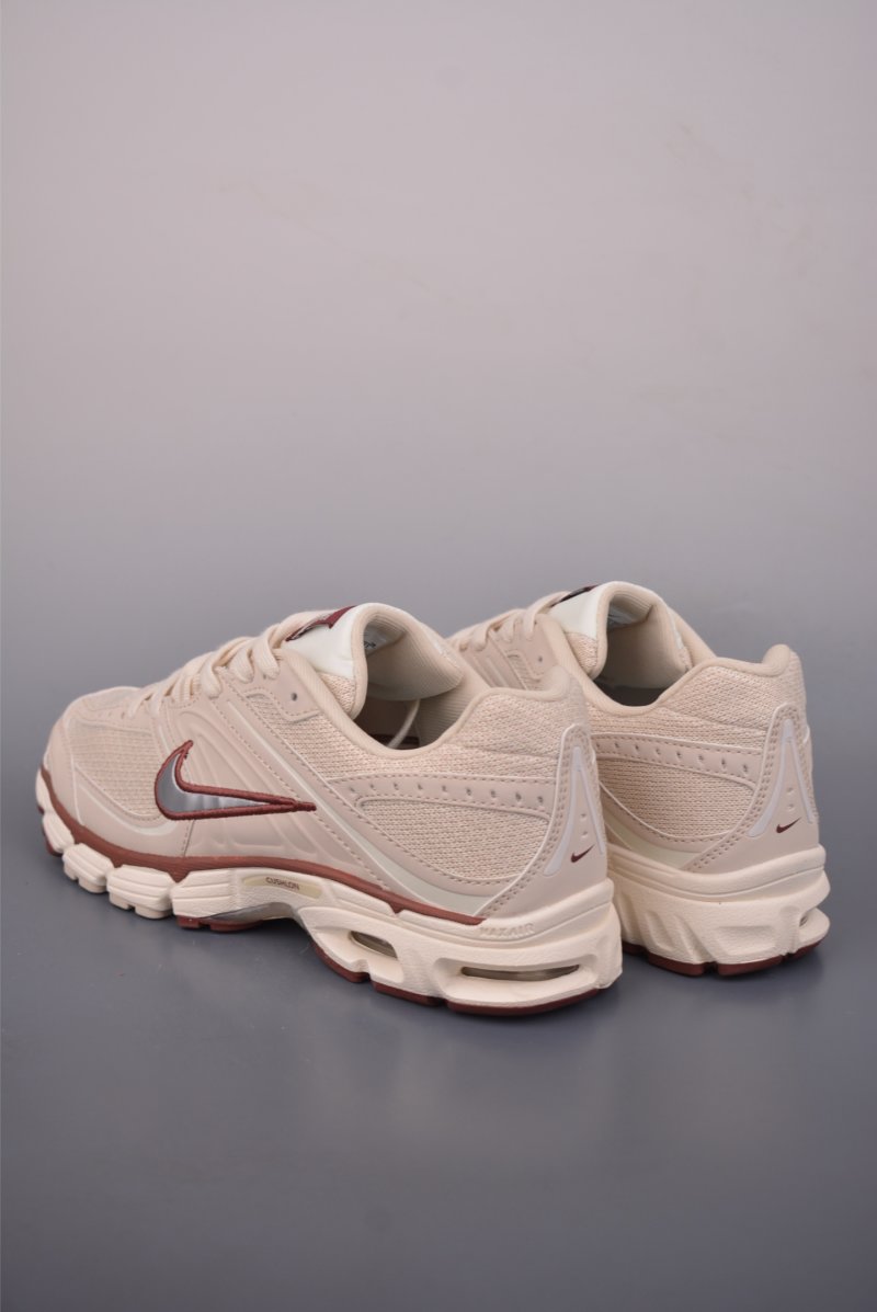 Nike Air Max Moto 2K view