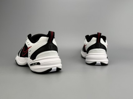 Nike Air Monarch IV view 5
