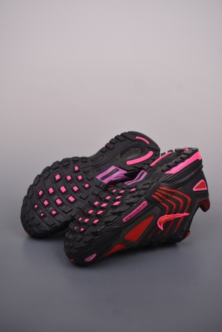 Nike Air Pegasus 2K5 view 3
