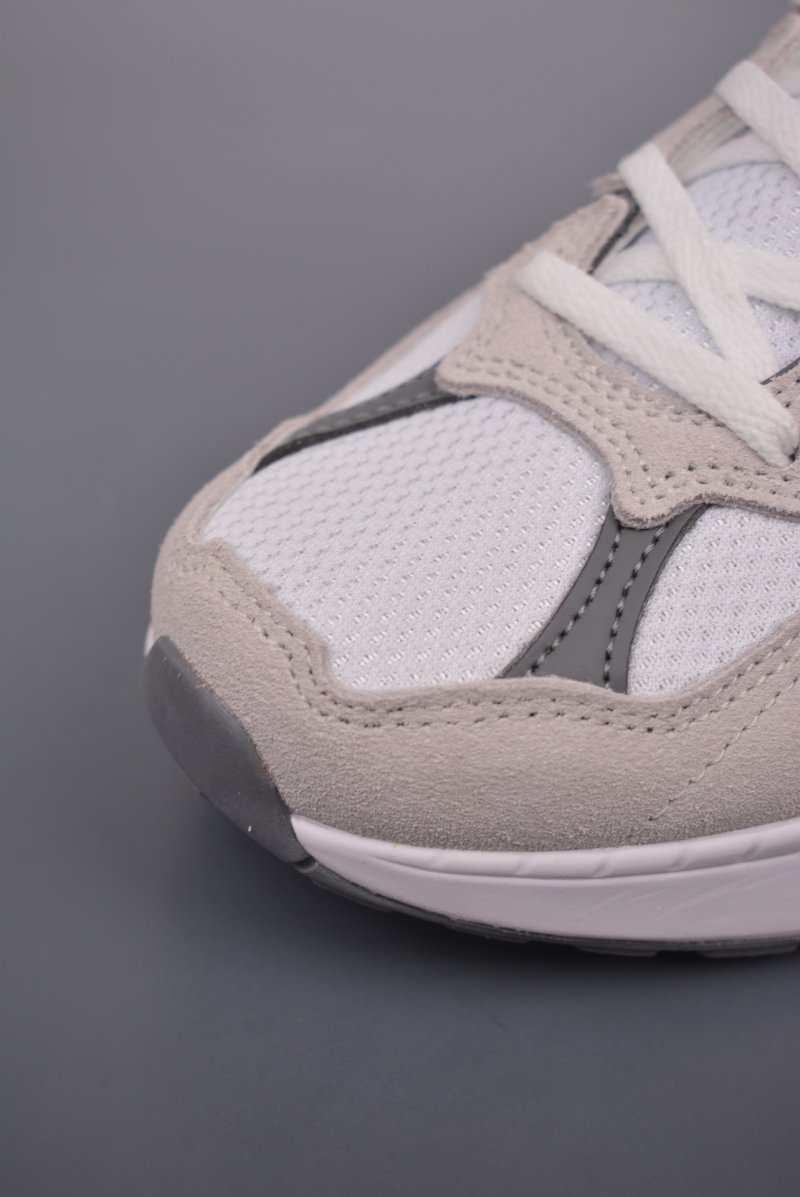 Nike Air Pegasus AL8 view