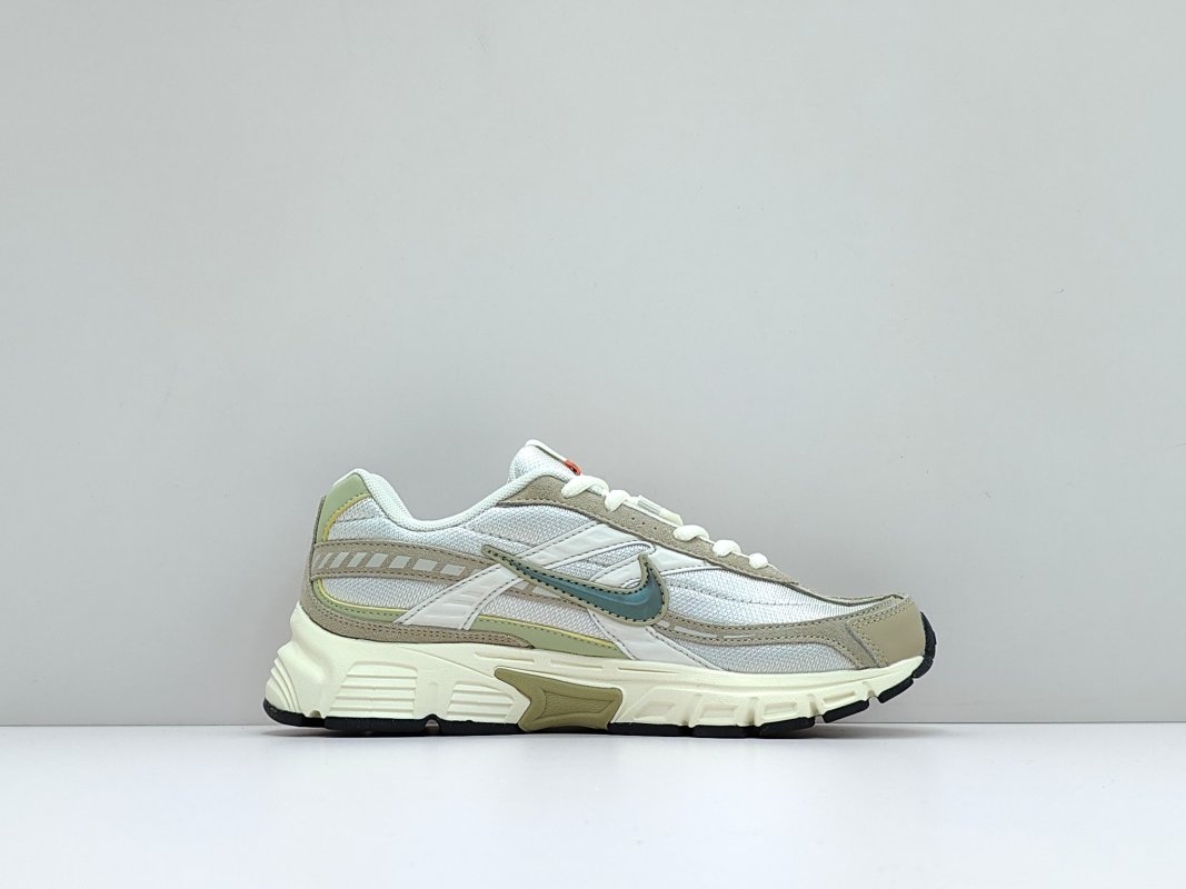 Nike Initiator view