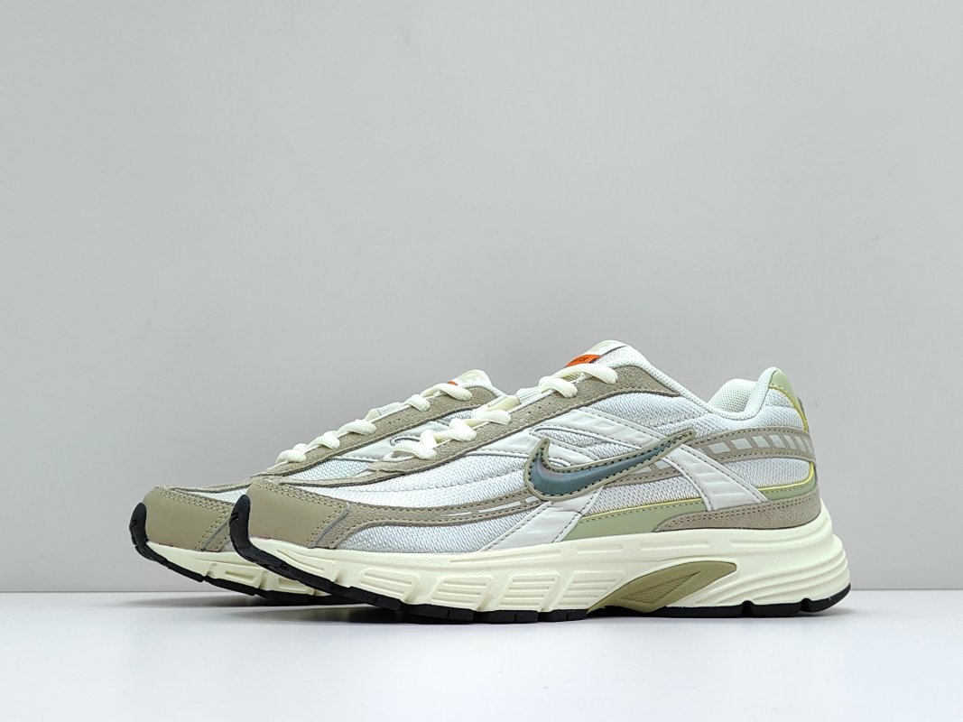 Nike Initiator view