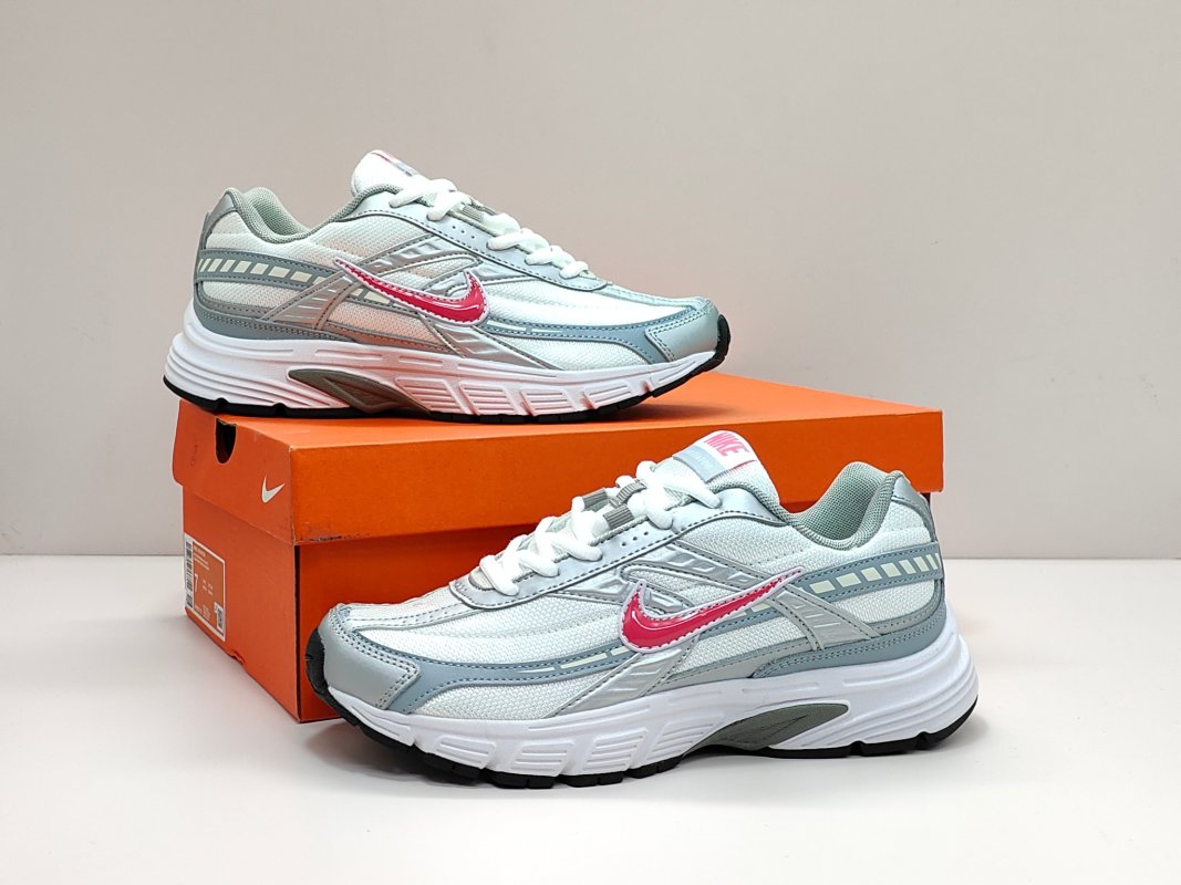 Nike Initiator view