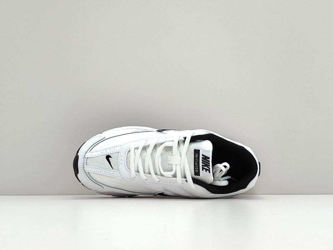 Nike Initiator view