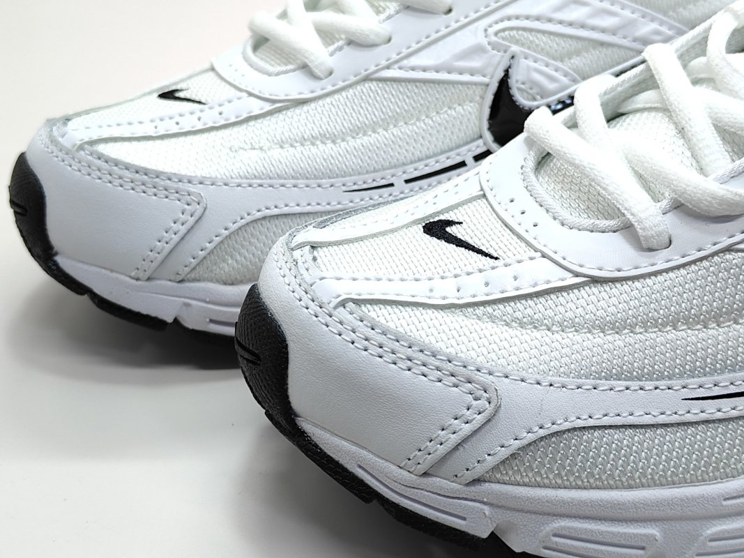 Nike Initiator view