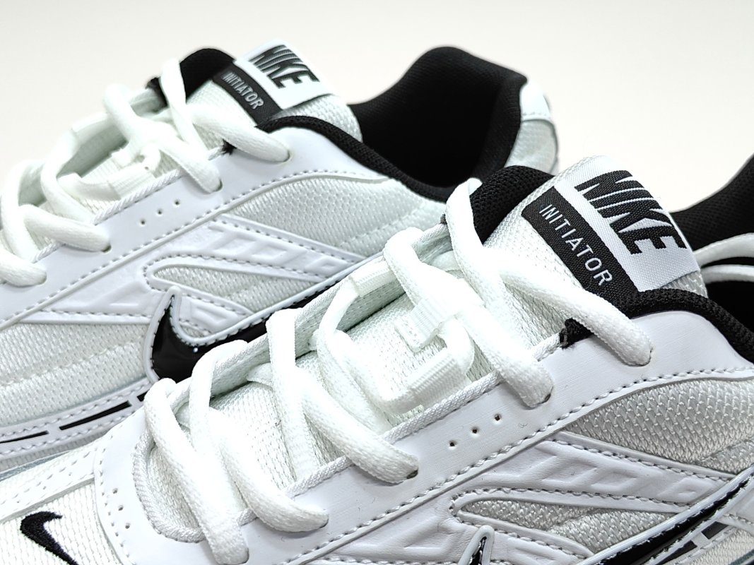 Nike Initiator view