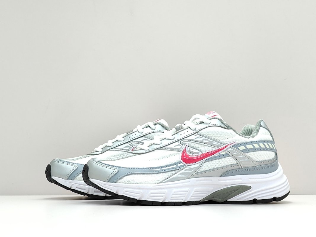 Nike Initiator view