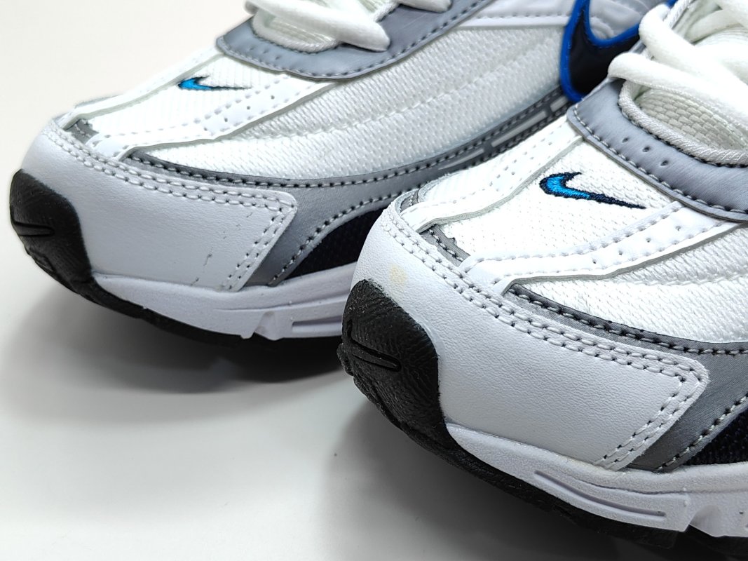 Nike Initiator view