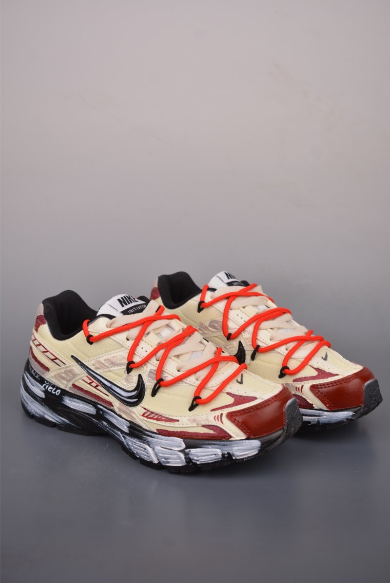 Nike Initiator RNR