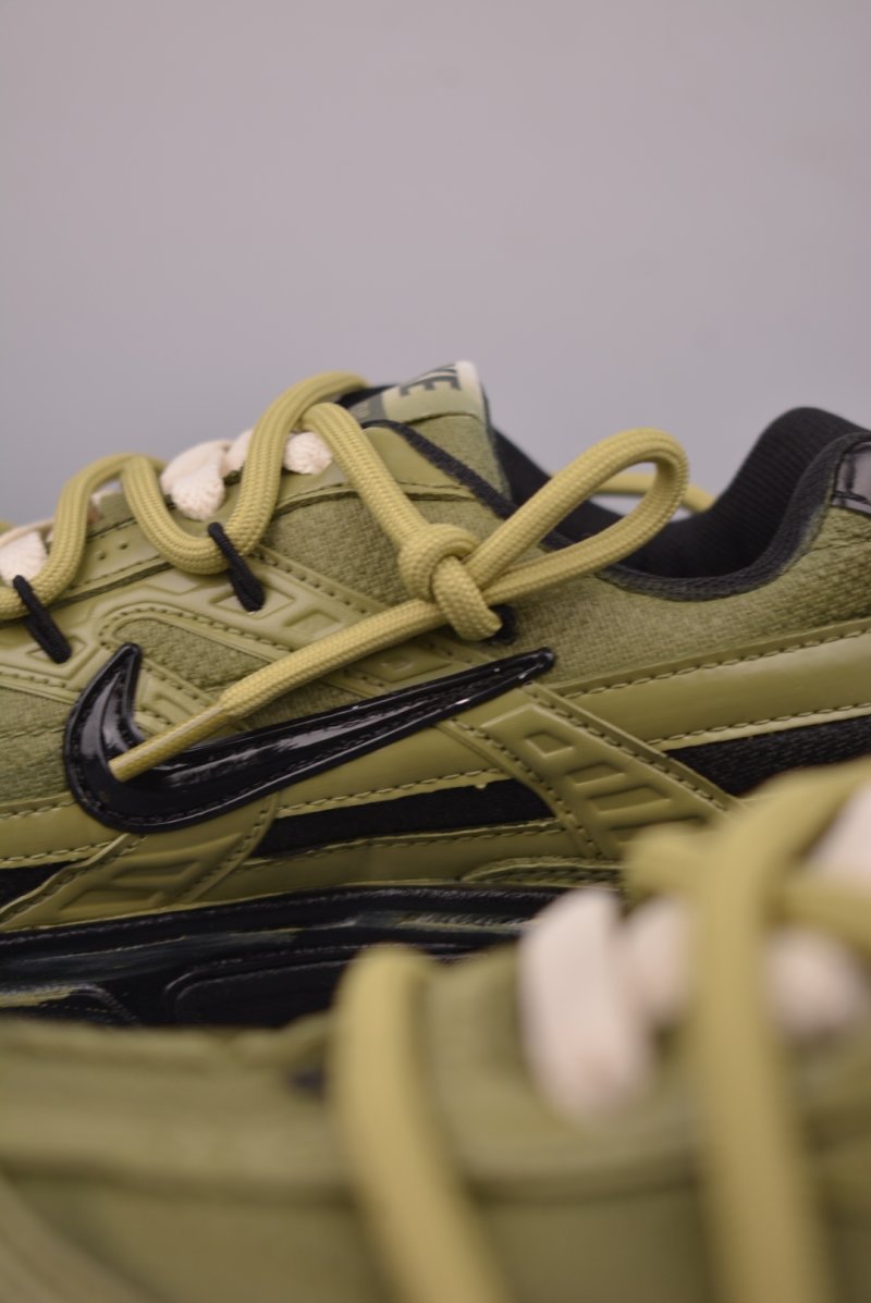 Nike Initiator RNR view
