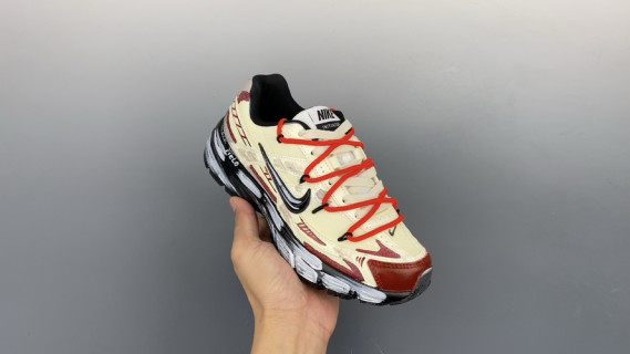 Nike Initiator RNR view 1
