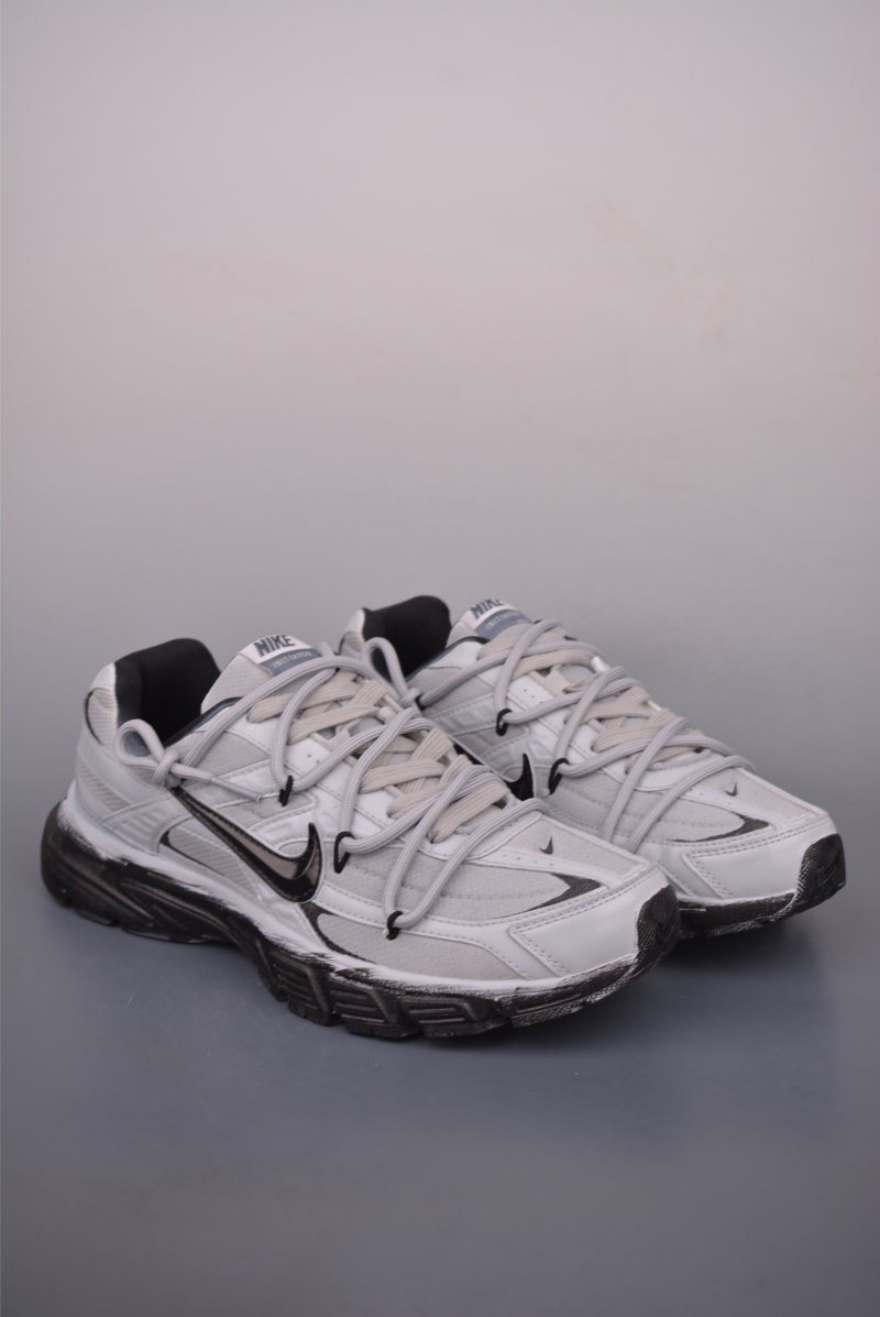 Nike Initiator Running