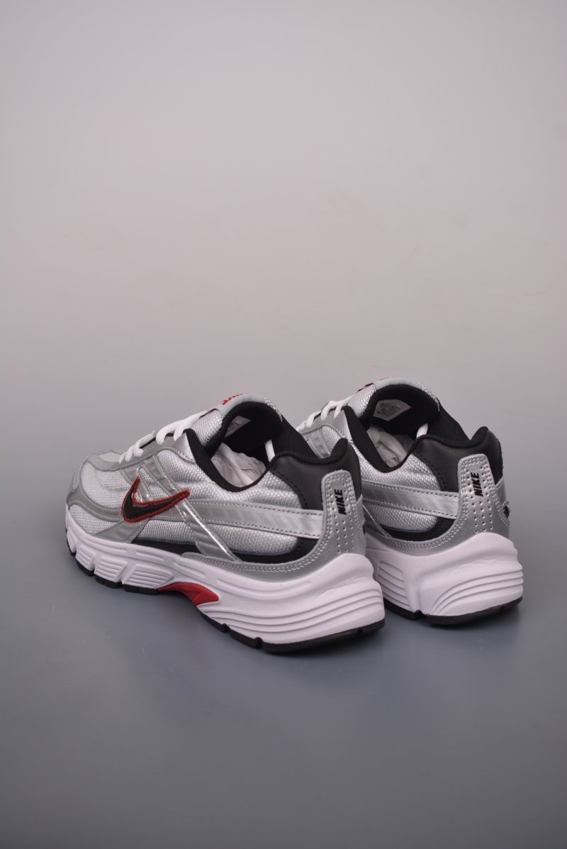 Nike Initiator Running view