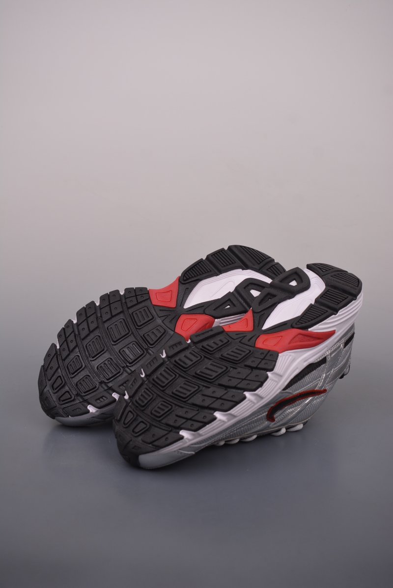 Nike Initiator Running view