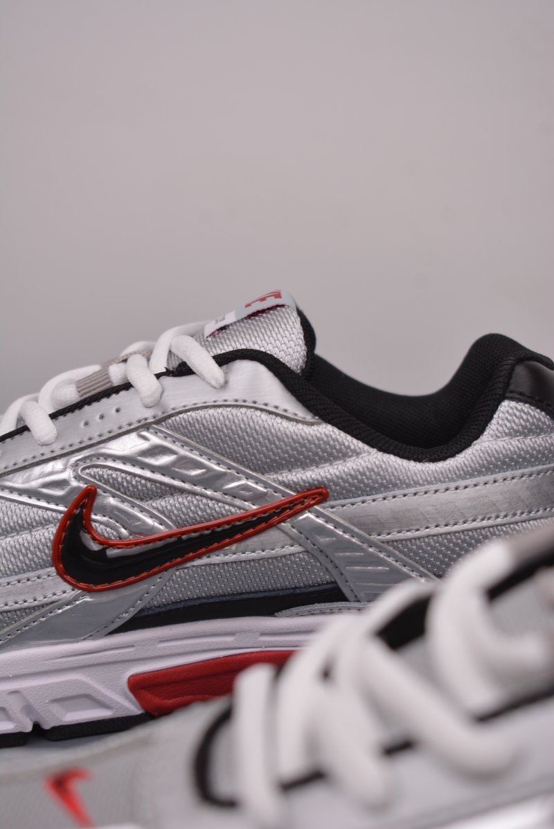 Nike Initiator Running view