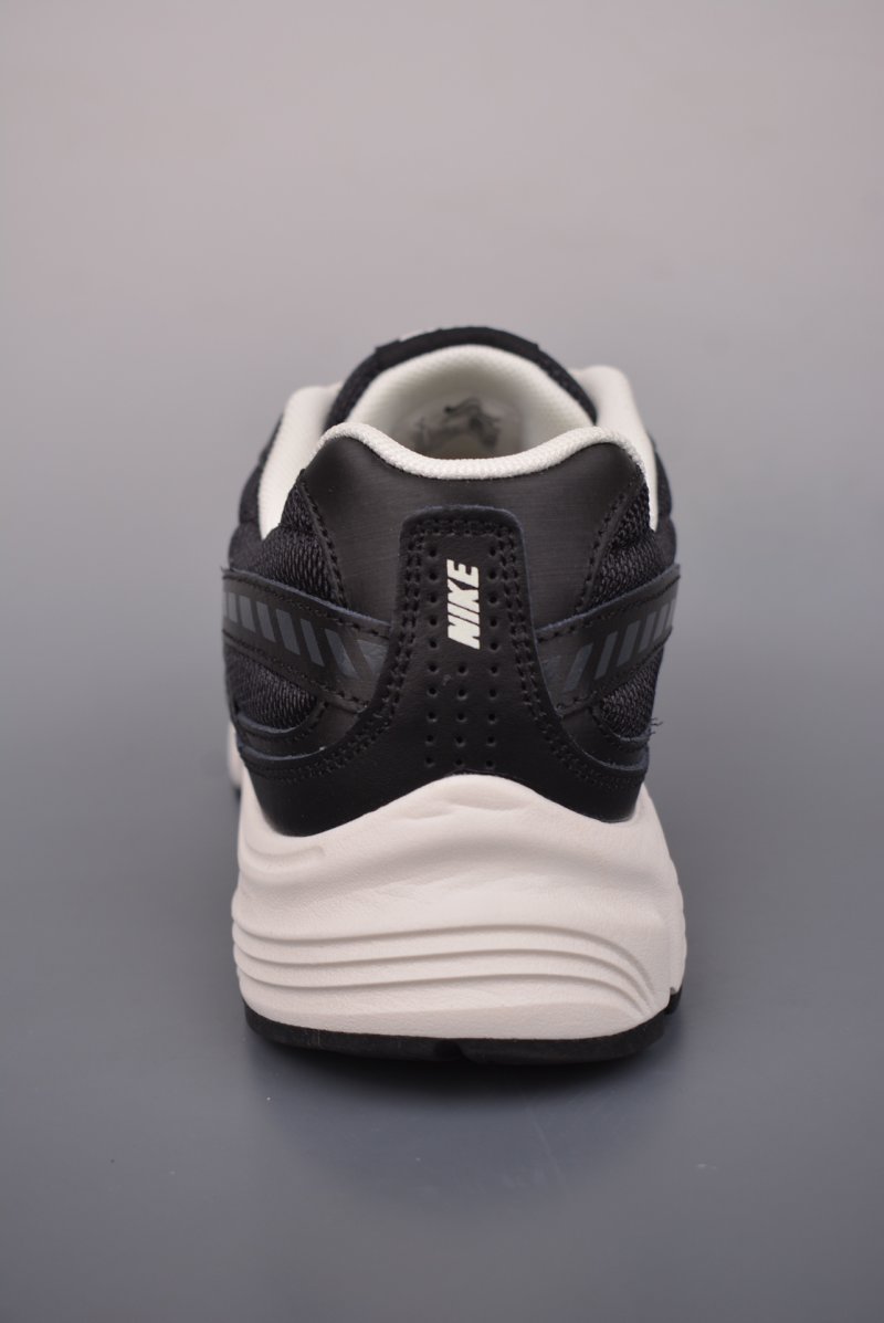 Nike Initiator Running view