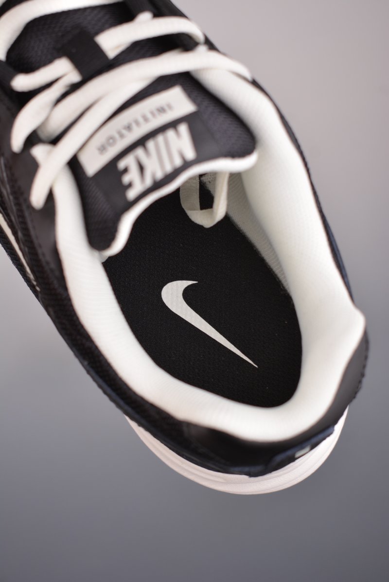 Nike Initiator Running view